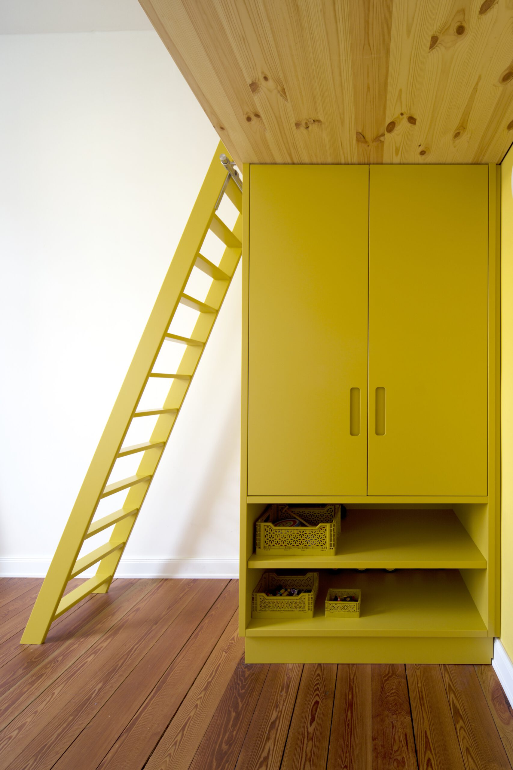 sanierung-und-moebelierung-etagenwohnung Daniel Boepple Architekt